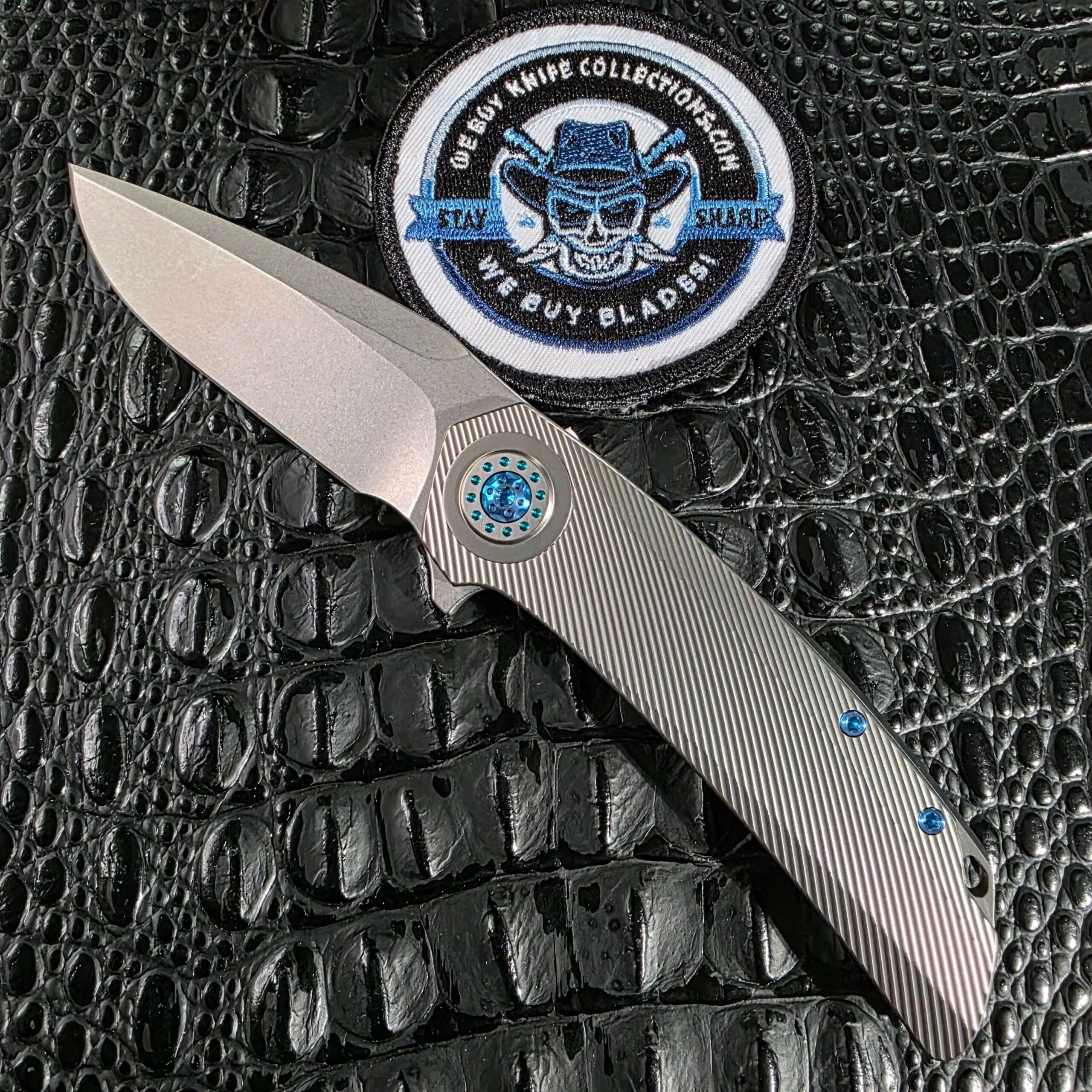 Skiff Made Blades Fugitive #0113 — Stonewashed Elmax Blade and Seafoam Anodized Titanium
